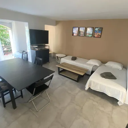 Sol Y Mar Apartment